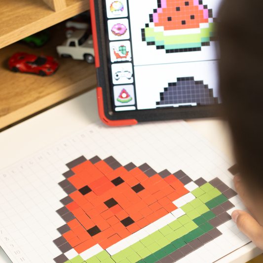 Toynama Pixel Pop White Magnetic DIY Art Kit, 1100 Pixels, 30 Designs, Educational App, Gift for Kids & Adults